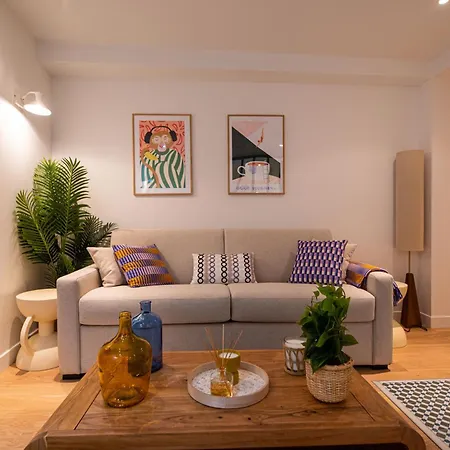 아파트 Wonderful Flat In The Marais