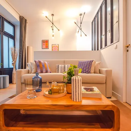 Wonderful Flat In The Marais 아파트 *