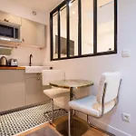 Wonderful Flat In The Marais Apartman